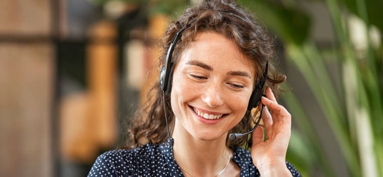 language service provider assisting customer over the phone